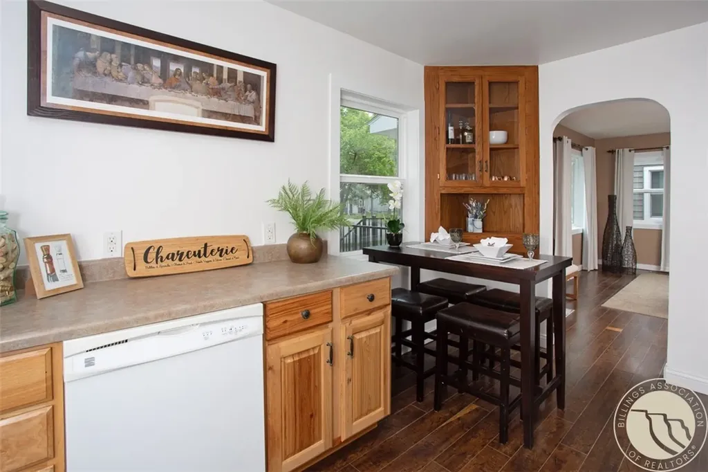 828 Cook Avenue Billings MT 59101