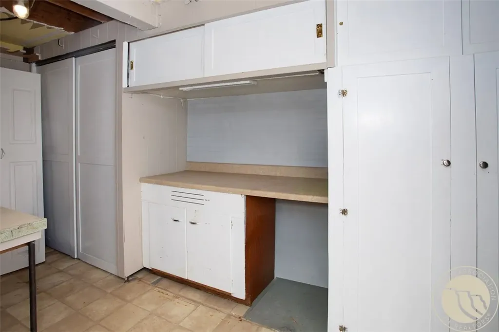 828 Cook Avenue Billings MT 59101