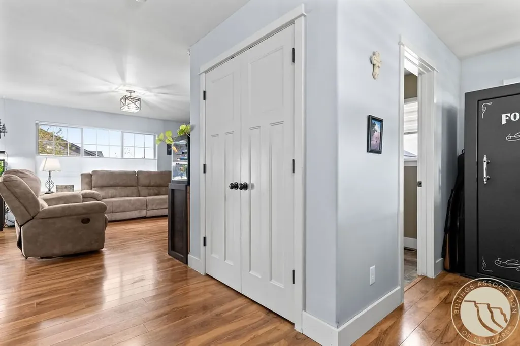 5807 Mountain Front Avenue Billings MT 59106