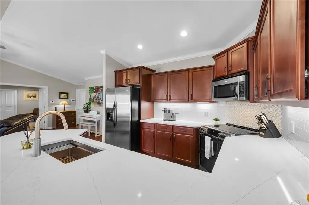 1217 Crystal Lake Lane Billings MT 59105