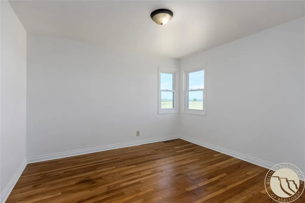 2422 S 27th Road Ballantine MT 59006