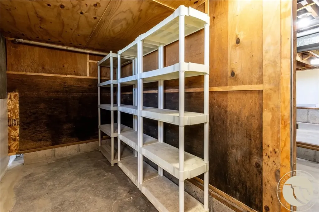 2422 S 27th Road Ballantine MT 59006
