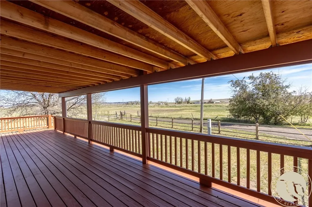2422 S 27th Road Ballantine MT 59006