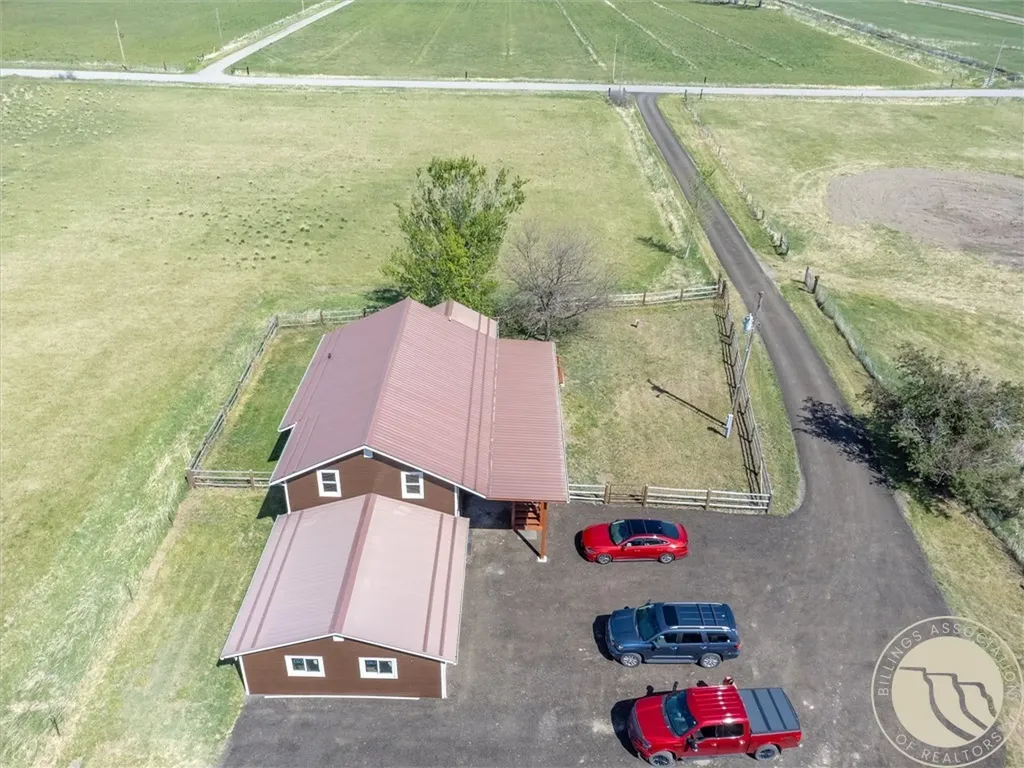 2422 S 27th Road Ballantine MT 59006