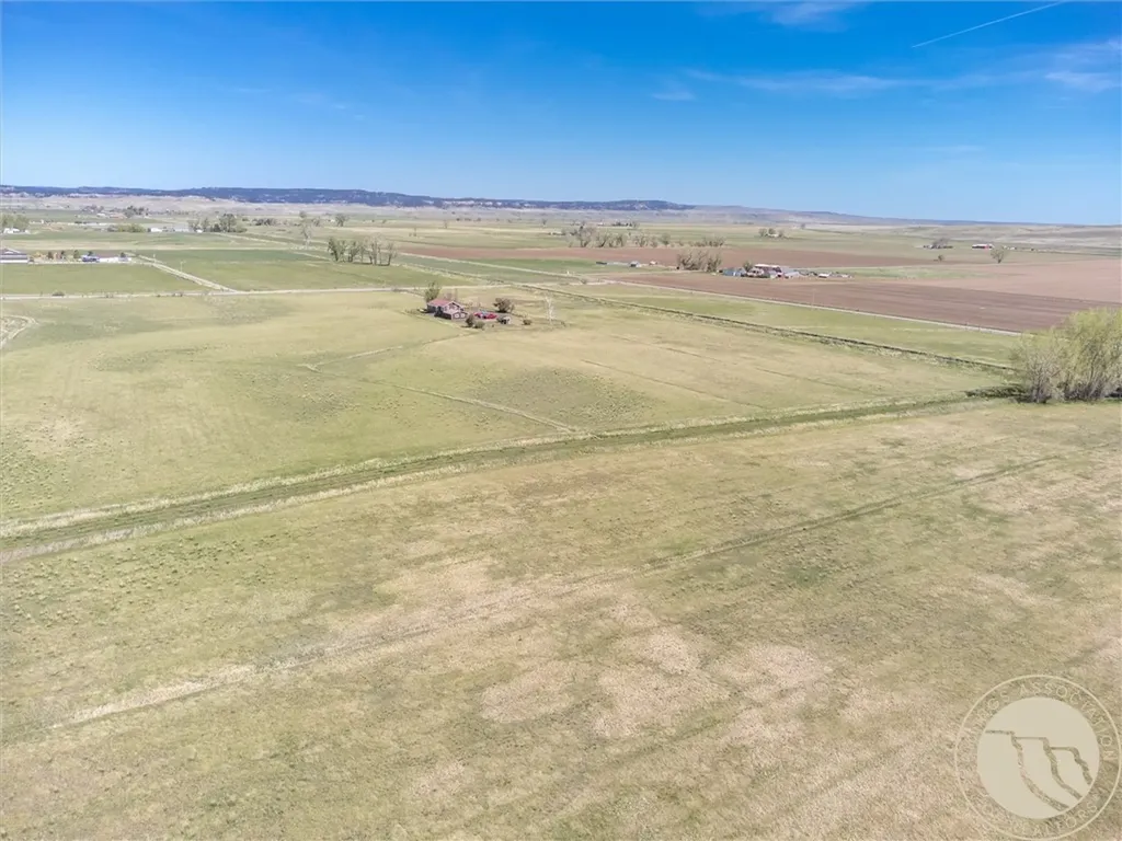 2422 S 27th Road Ballantine MT 59006