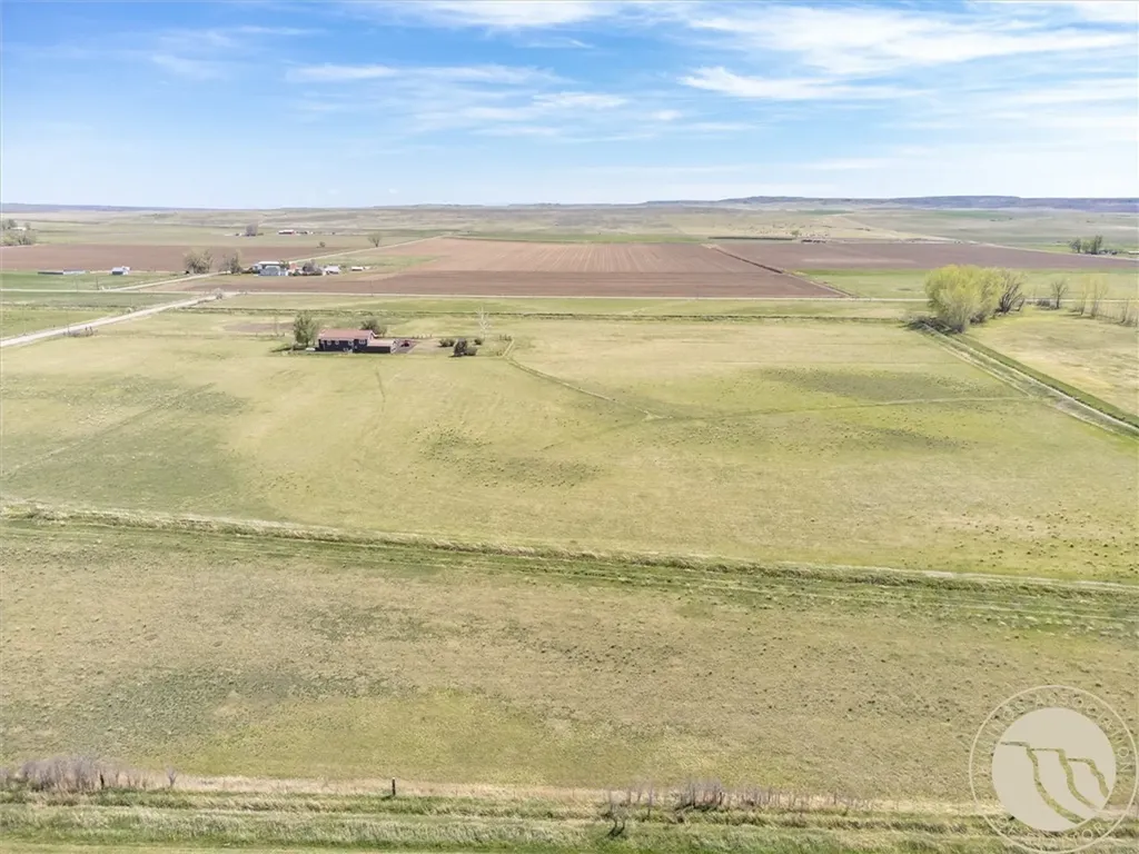 2422 S 27th Road Ballantine MT 59006
