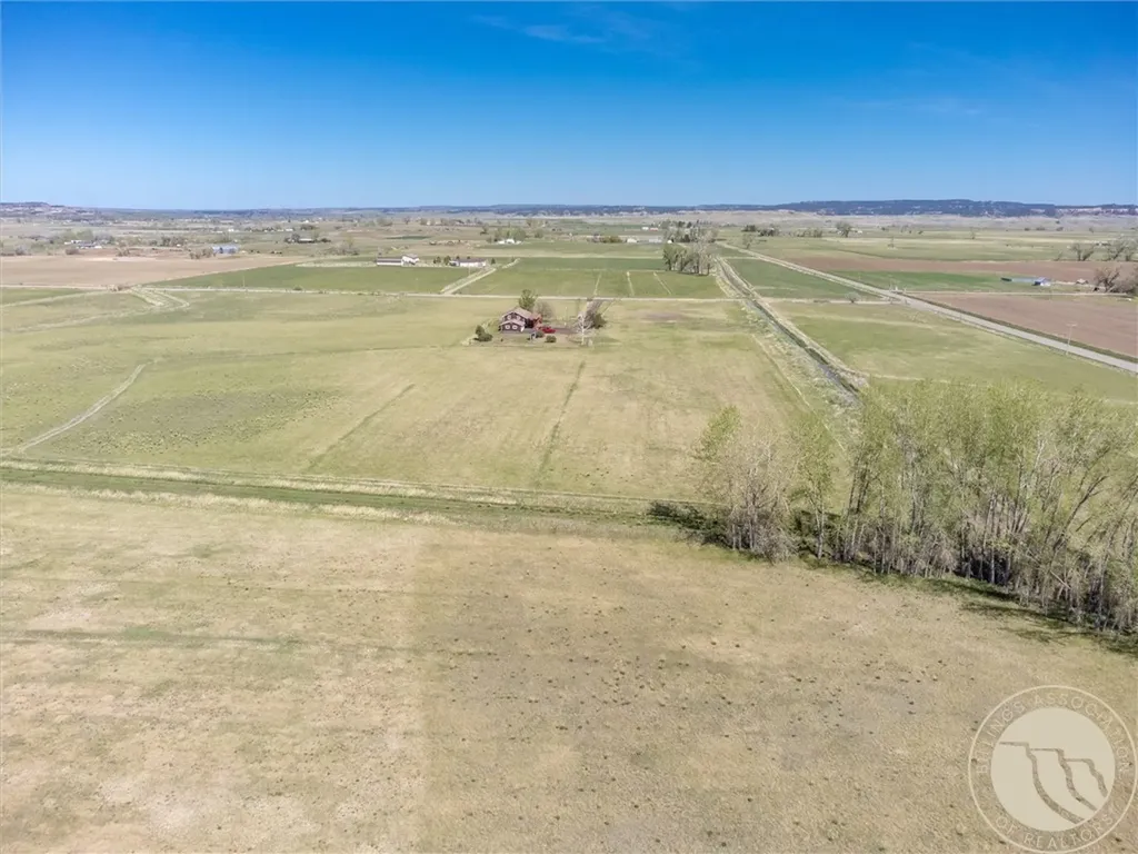 2422 S 27th Road Ballantine MT 59006