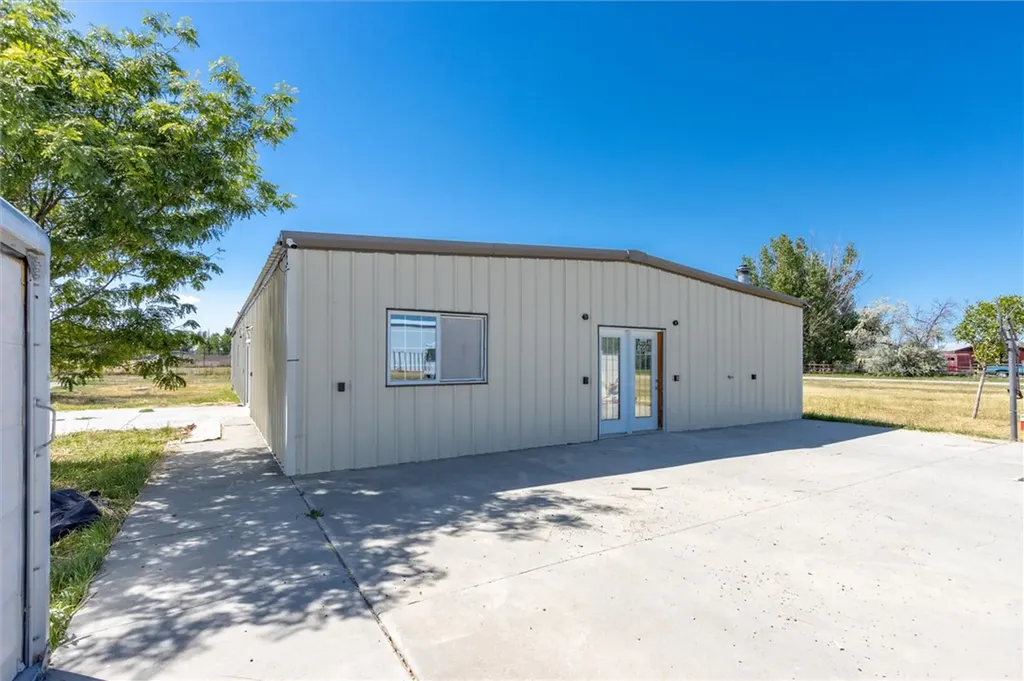7230 N Eggebrecht Lane Billings MT 59106