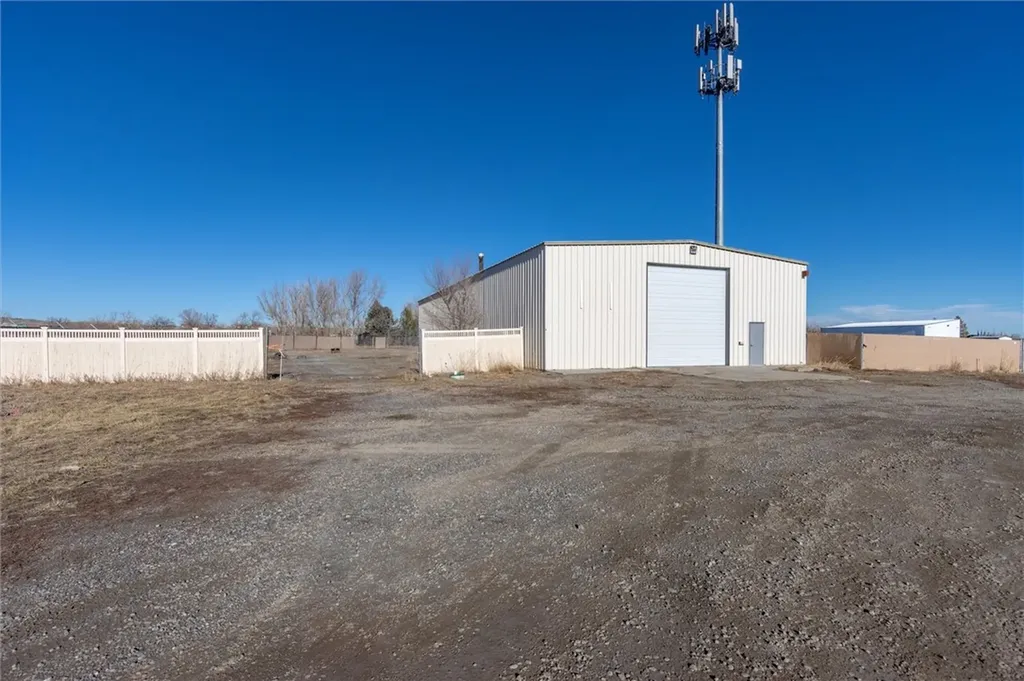 7230 N Eggebrecht Lane Billings MT 59106