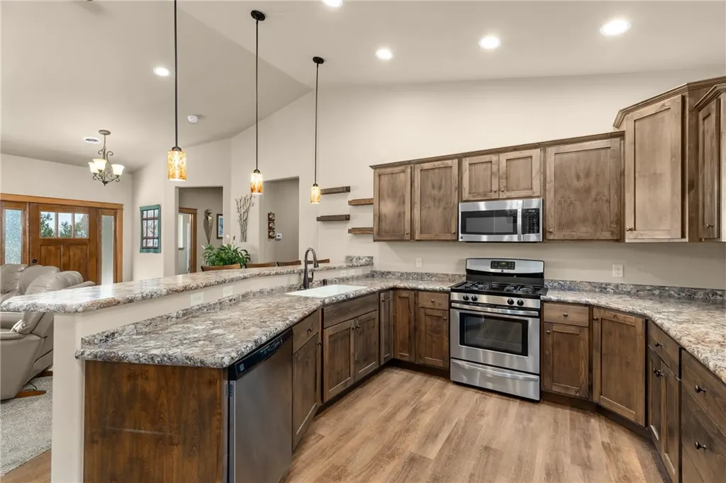 807 W 12th Street Laurel MT 59044