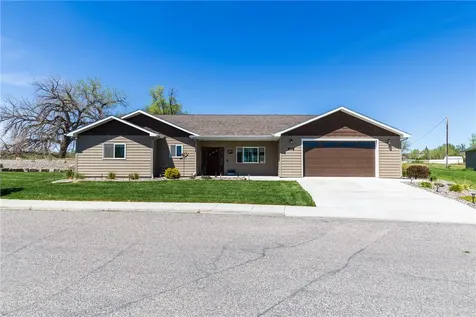 807 W 12th Street Laurel MT 59044