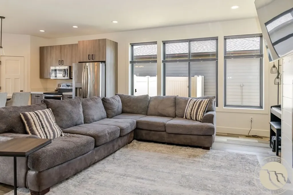 5229 Clemson Drive Billings MT 59106