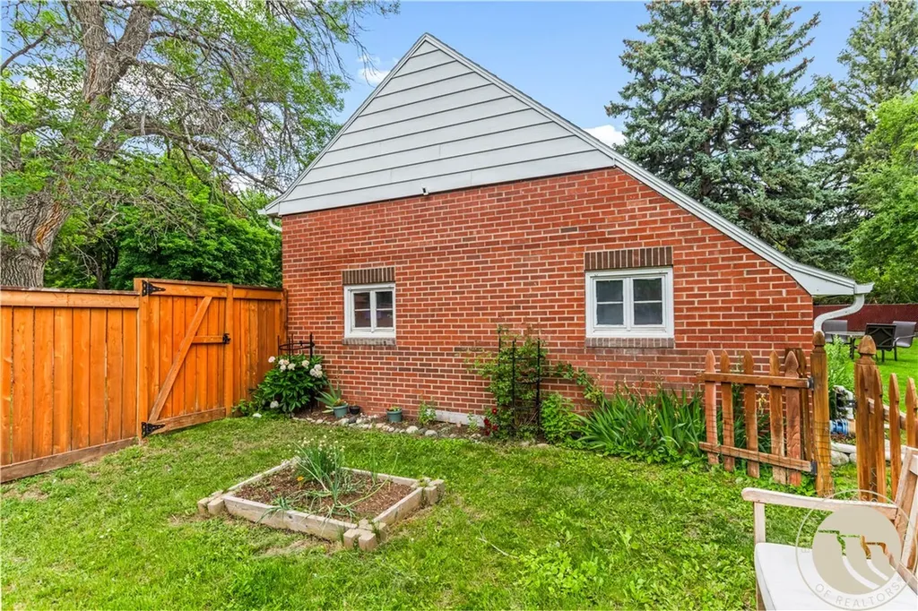 2403 Elm Street Billings MT 59101
