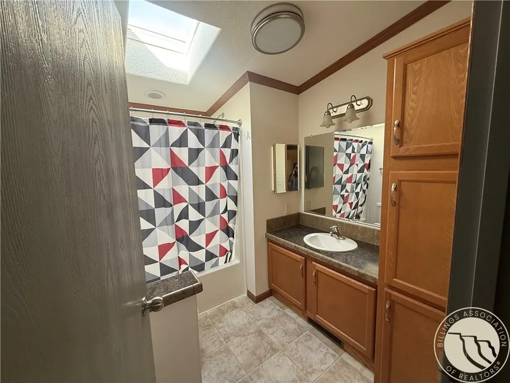 7 Lakeview Drive Roberts MT 59070