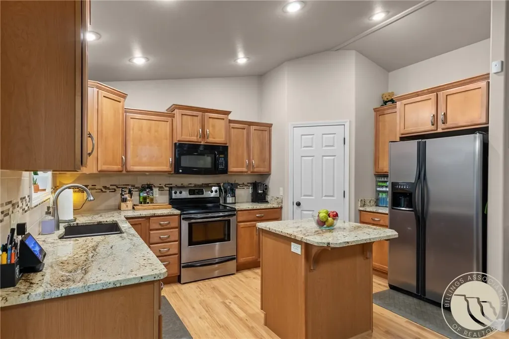 5407 Field Stone Avenue Billings MT 59106