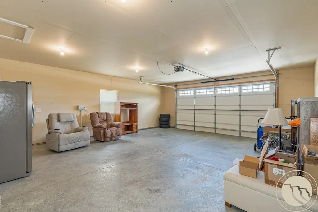 1008 Els Drive Laurel MT 59044