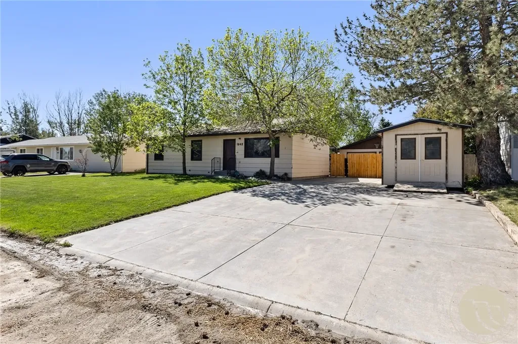 1042 Crist Drive Billings MT 59105