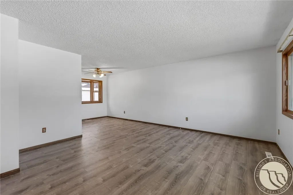 1042 Crist Drive Billings MT 59105