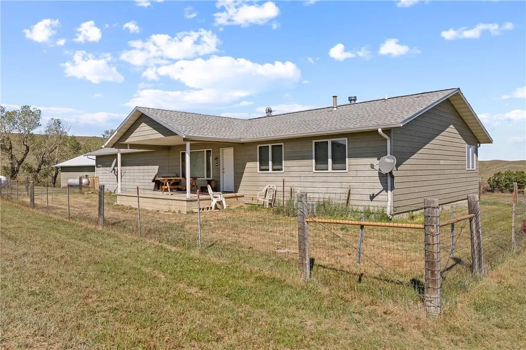 4048 Us Highway 87 East Billings MT 59101