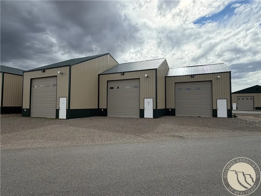 916 W Man Cave St Units A-c Billings MT 59106