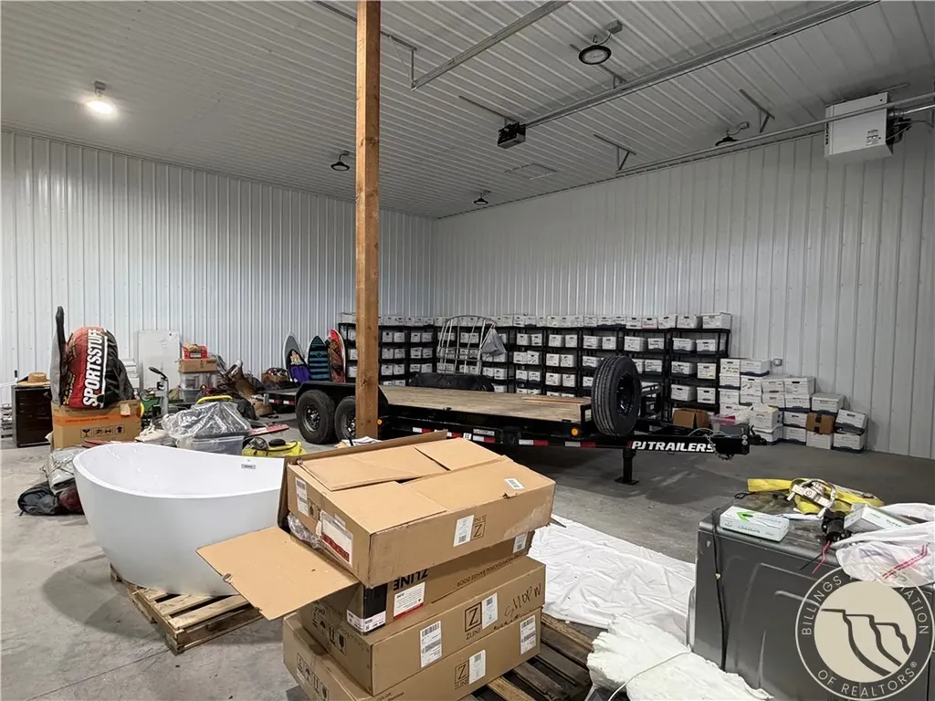 916 W Man Cave St Units A-c Billings MT 59106