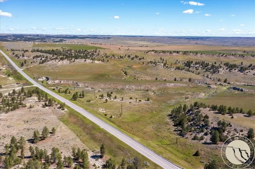 S34, T09 N, R25 E, Sw4nw4 Tbd Us Hwy 87 N, Roundup, Mount Roundup MT 59072