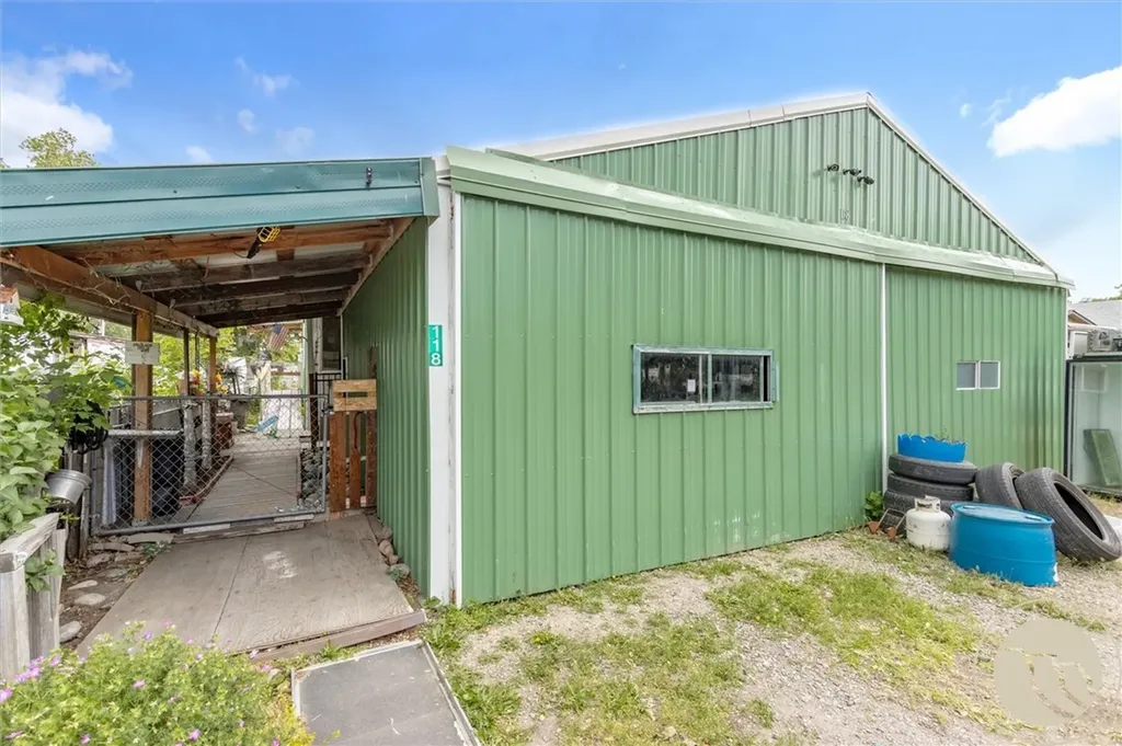 118 1st Avenue SW Park City MT 59063