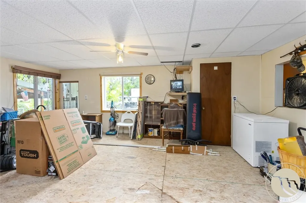 118 1st Avenue SW Park City MT 59063