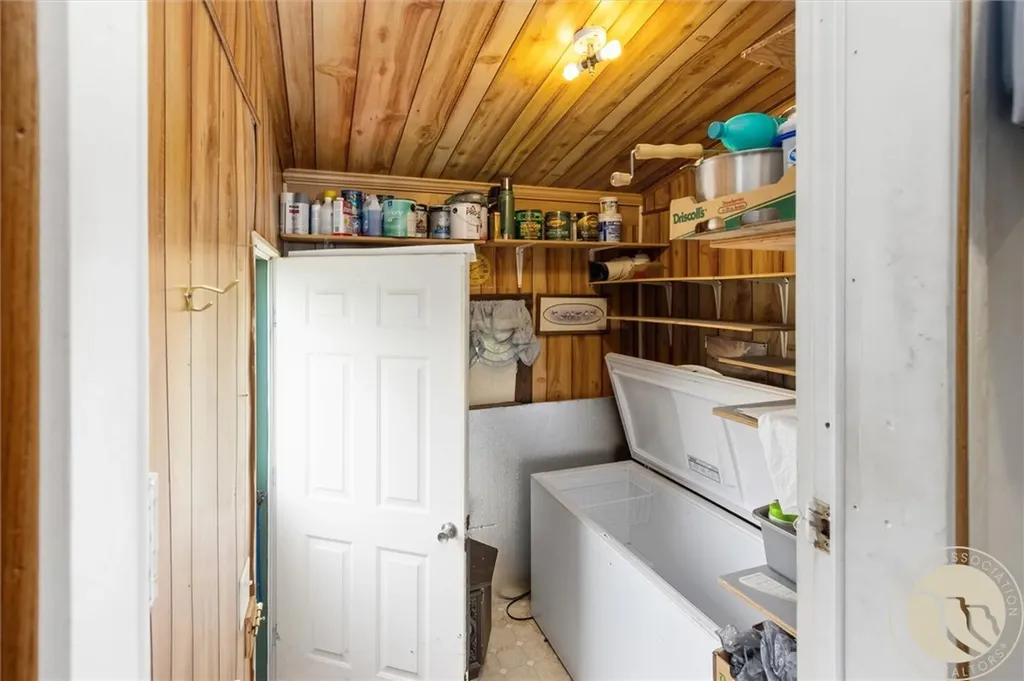 118 1st Avenue SW Park City MT 59063