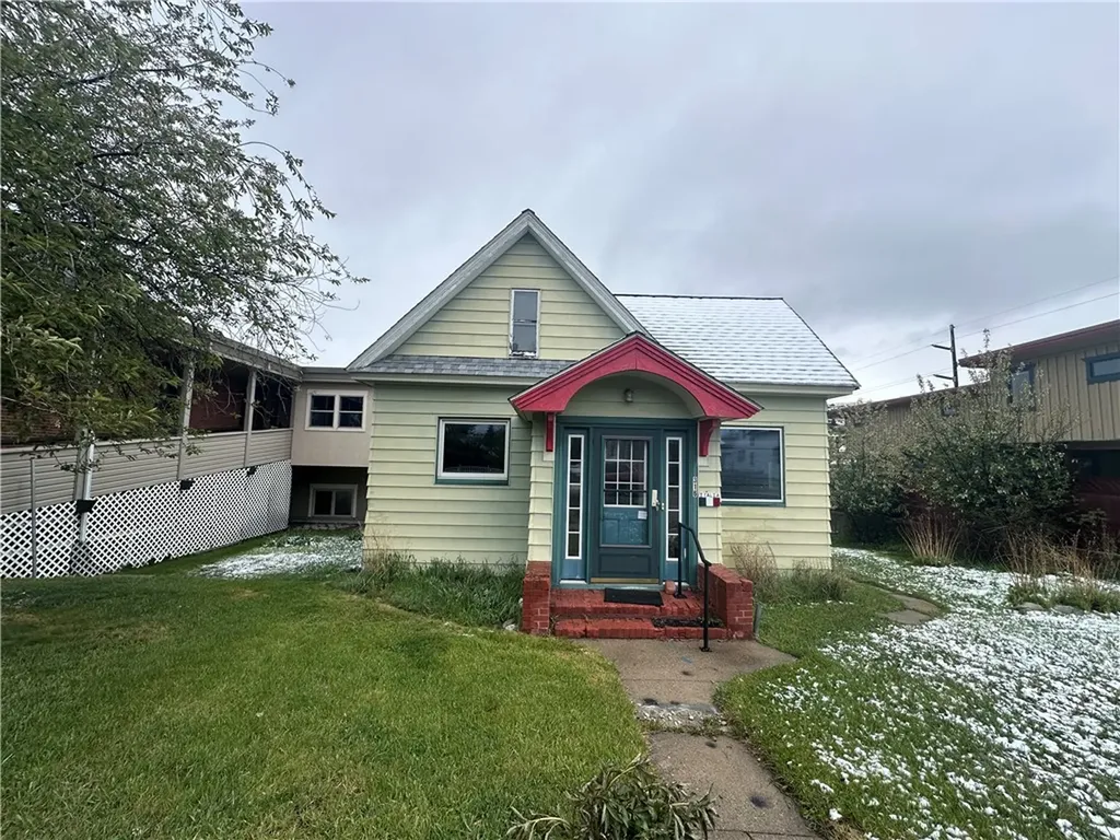 316 S Broadway Avenue S Red Lodge MT 59068