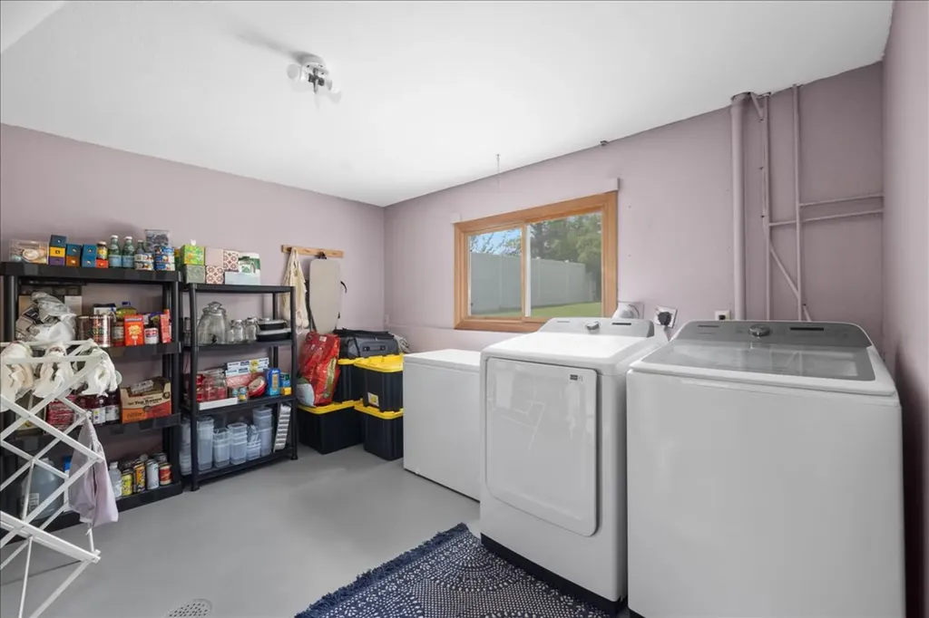 582 Mecca Drive Billings MT 59105