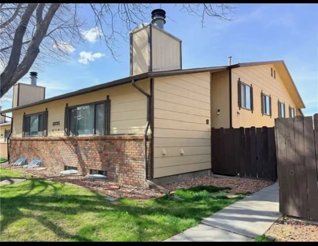 3295 Granger Avenue E Billings MT 59102