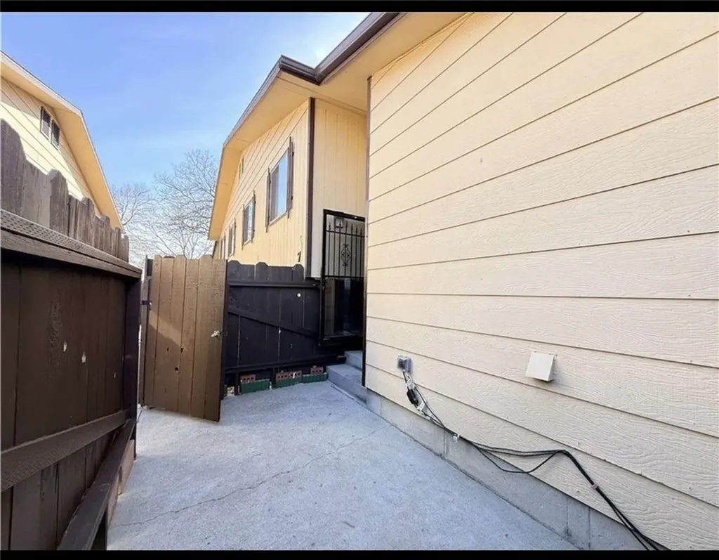 3295 Granger Avenue E Billings MT 59102