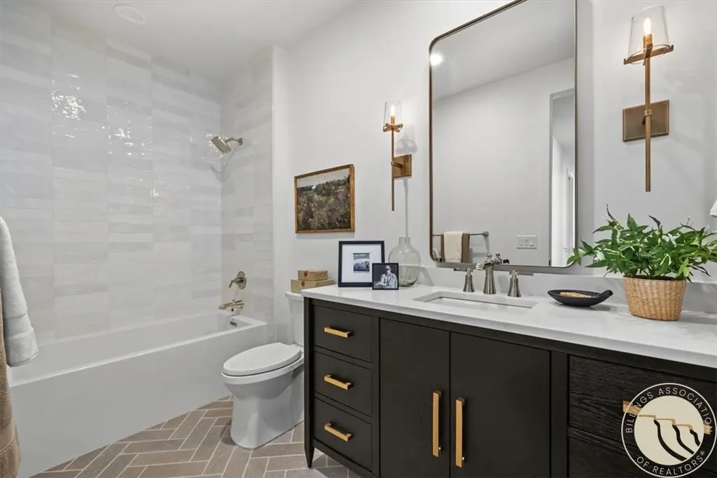 4615 N Hollow Brook Drive Billings MT 59106