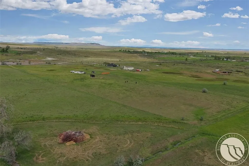 5905 Larimer Lane Billings MT 59105