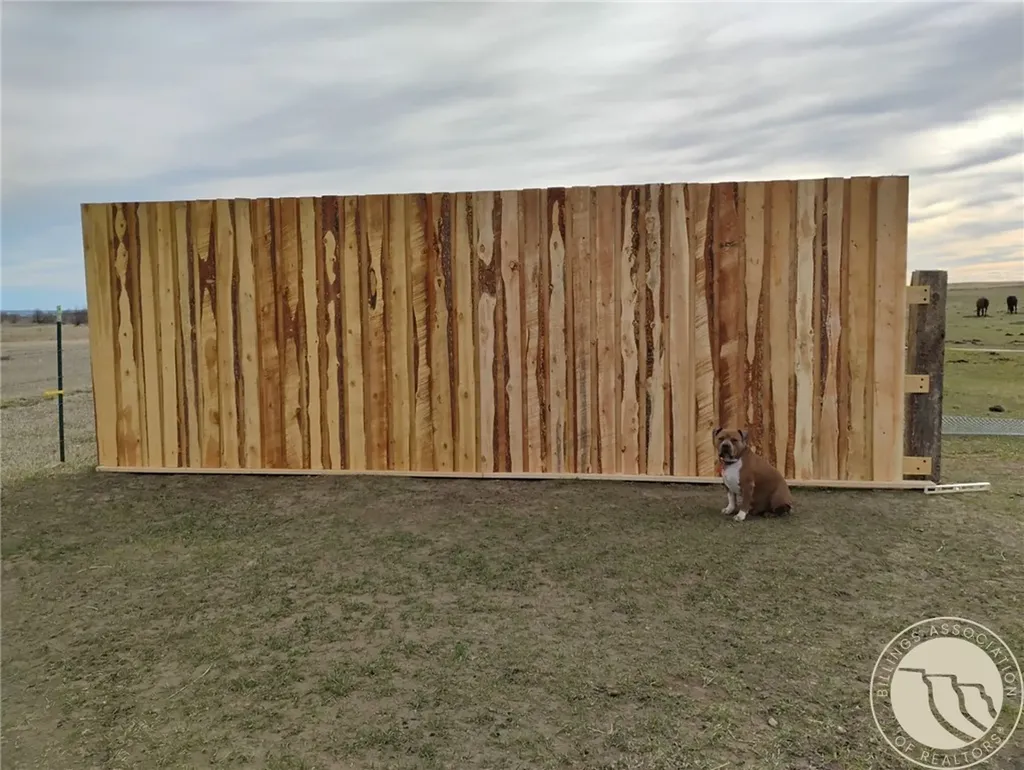 5905 Larimer Lane Billings MT 59105