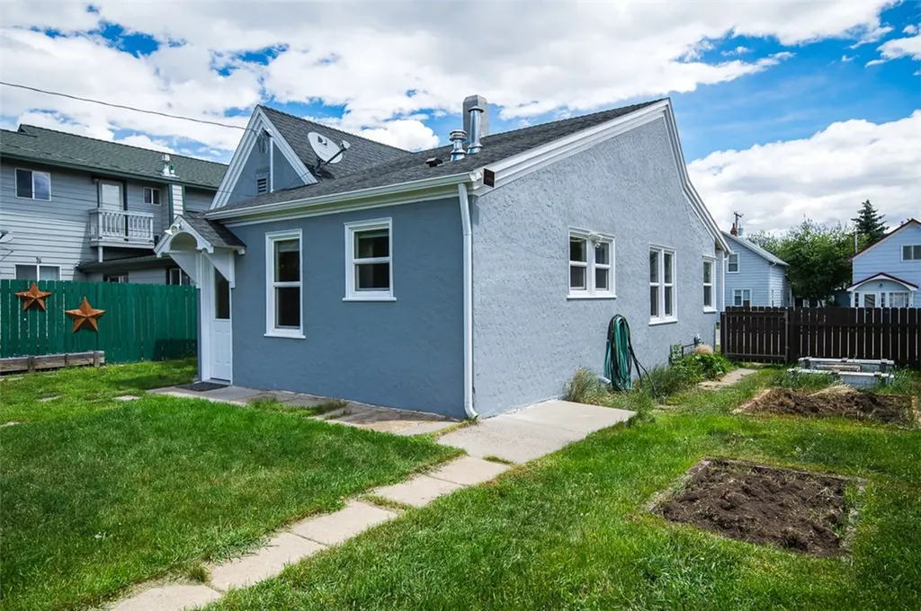 317 S Adams Avenue Red Lodge MT 59068