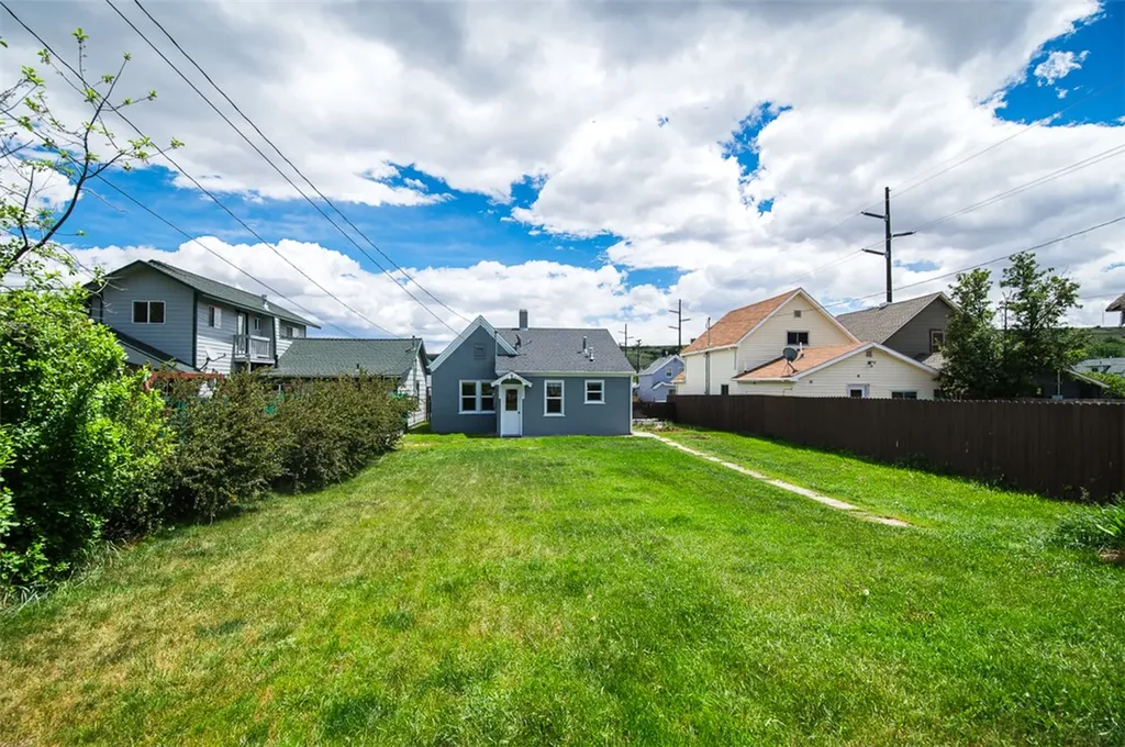 317 S Adams Avenue Red Lodge MT 59068