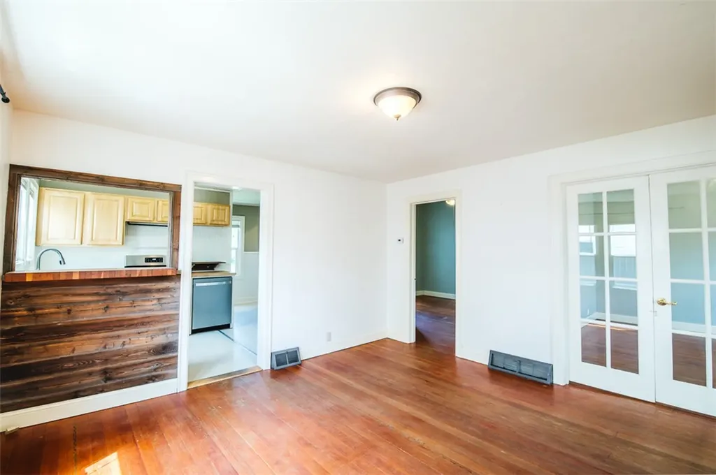 317 S Adams Avenue Red Lodge MT 59068