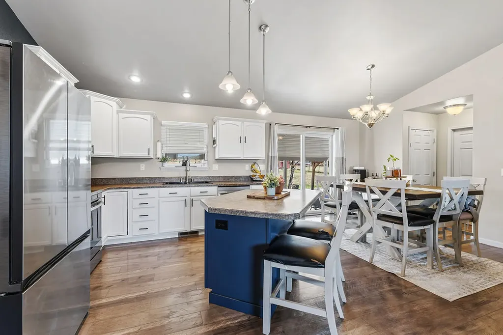 1605 Timber Wolf Trail Laurel MT 59044