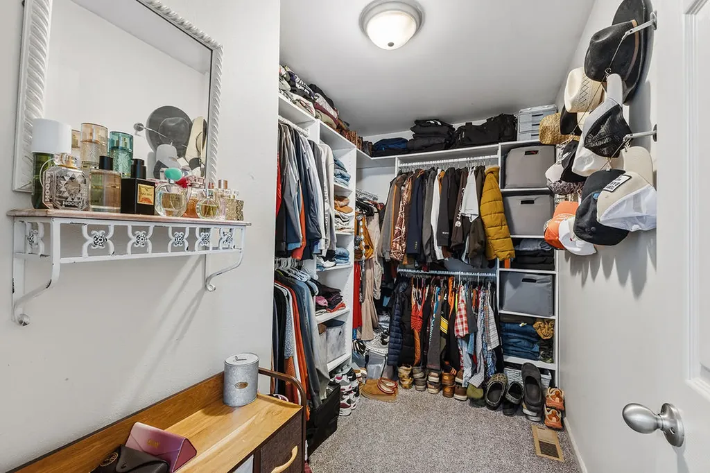 1605 Timber Wolf Trail Laurel MT 59044