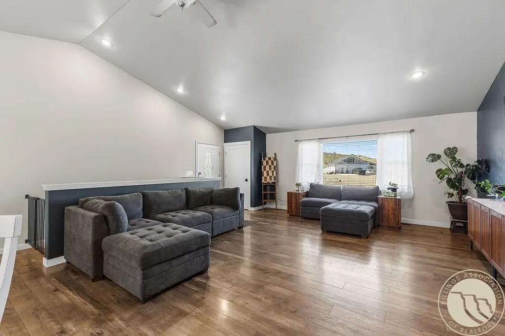 1605 Timber Wolf Trail Laurel MT 59044