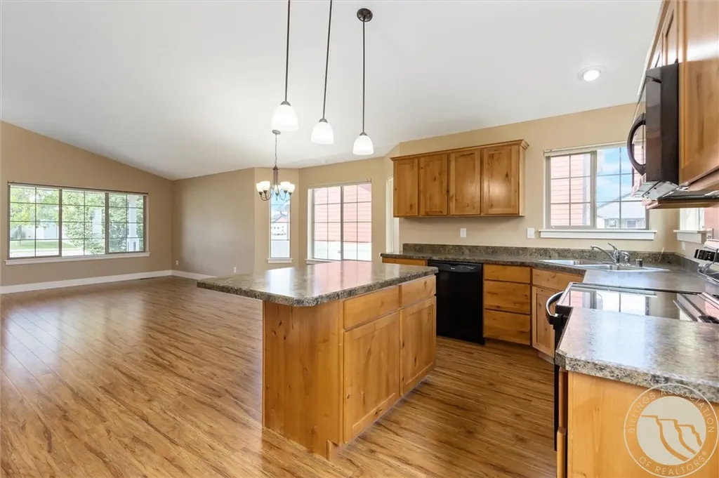 5816 Red Berry Trail Billings MT 59106