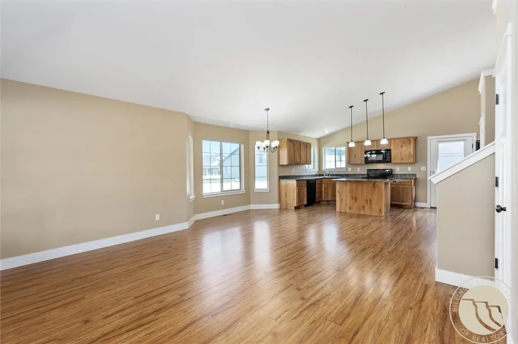 5816 Red Berry Trail Billings MT 59106