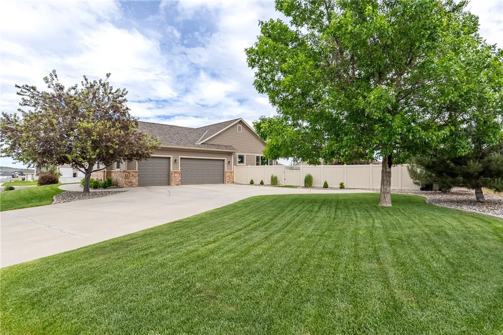 2071 Greenbriar Road Billings MT 59105