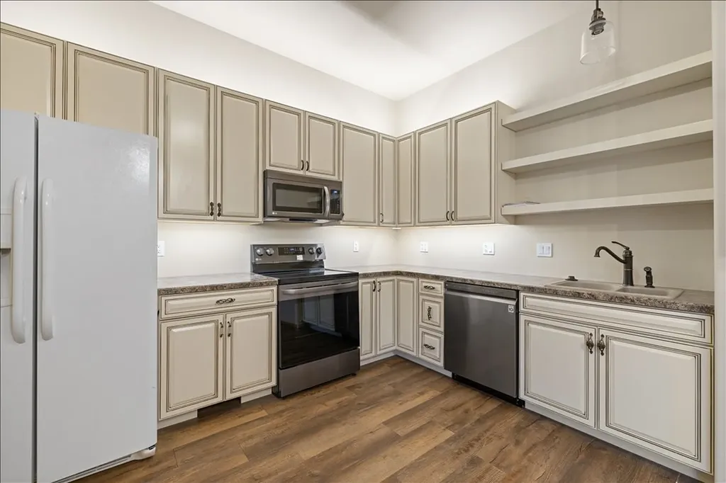 1540 Lake Elmo Drive Billings MT 59105