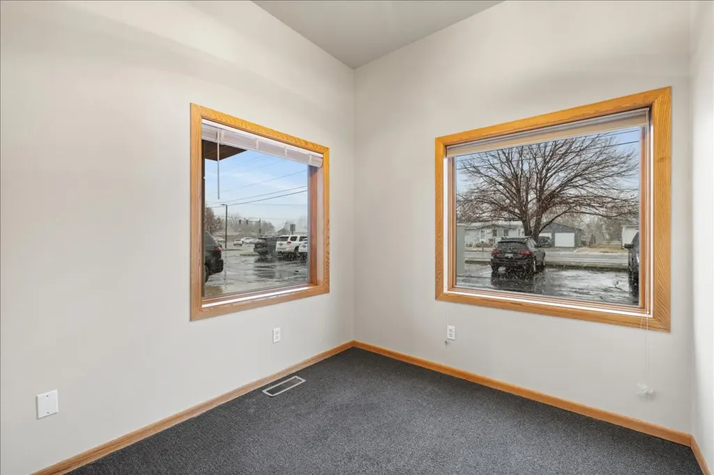 1540 Lake Elmo Drive Billings MT 59105