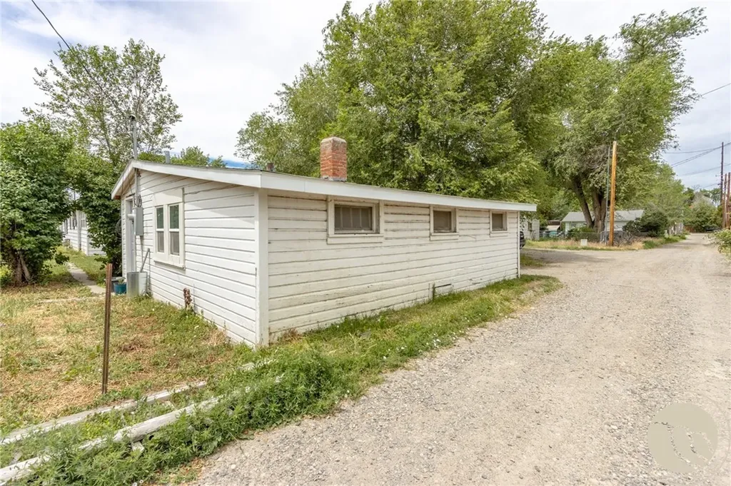 27 Monroe Street Billings MT 59101