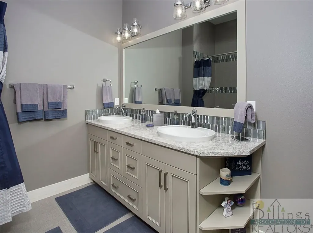 2389 Clarks Point Drive Laurel MT 59044