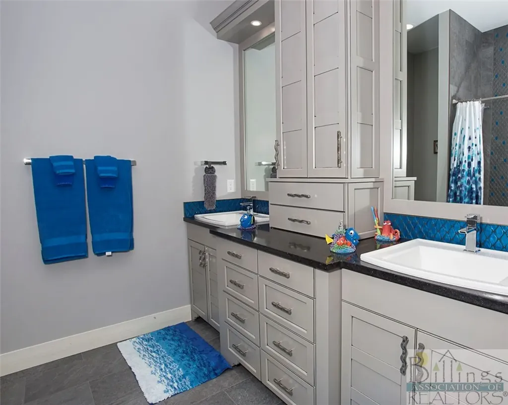 2389 Clarks Point Drive Laurel MT 59044
